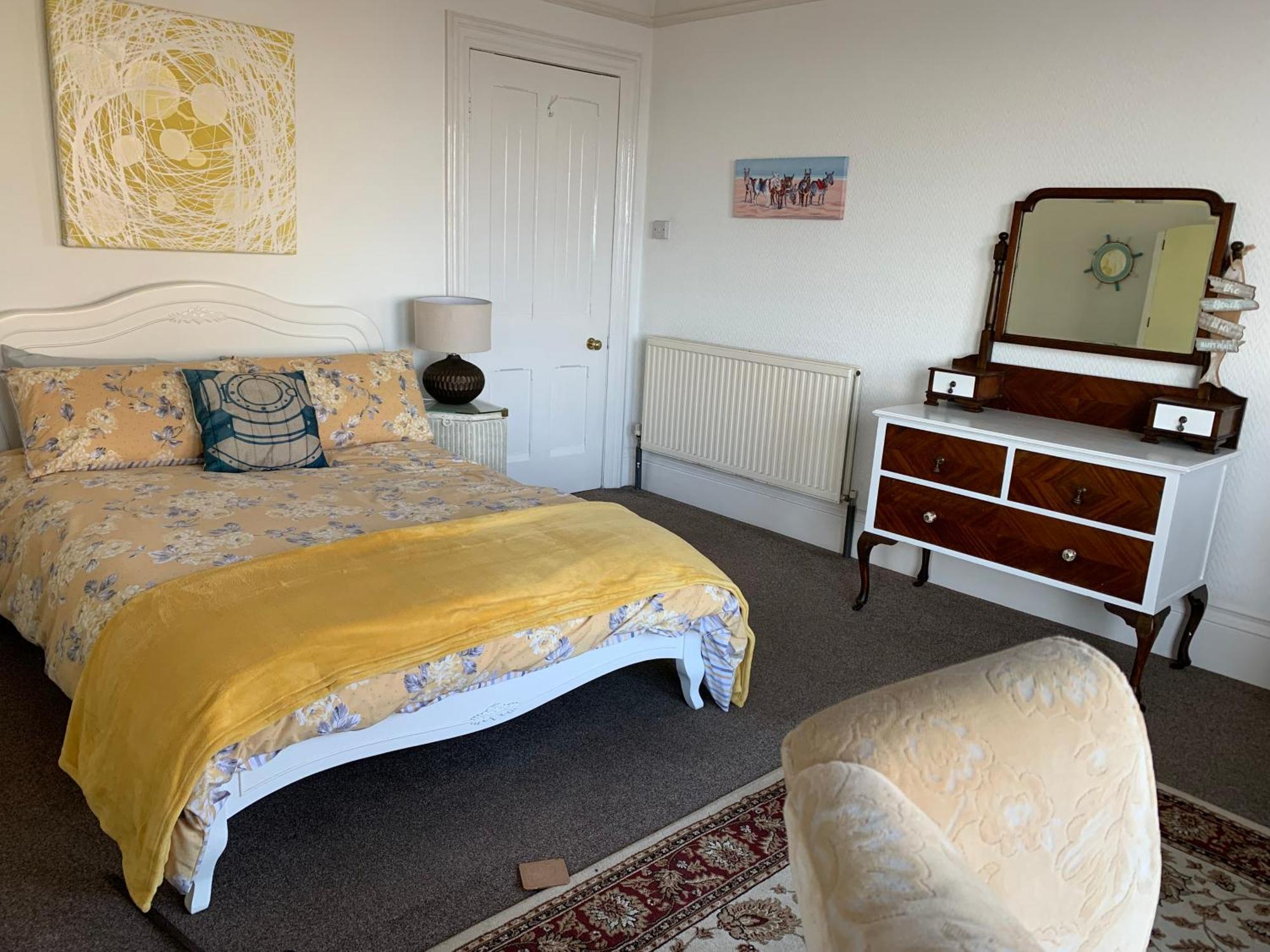 Spectacular Sea View Double, With Exclusive Bathroom & Use Of Patio And Bike Store Margate Bagian luar foto